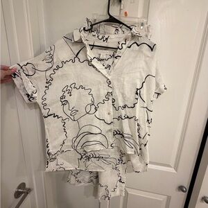 House of Harlow 1960 Black and White Artistic Top